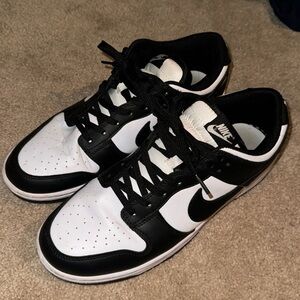 Panda low dunks size 11.5